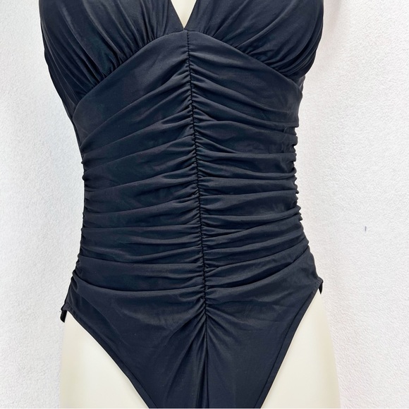 Miraclesuit Solid Sonatina Soft Cup One Piece Swimsuit Black Size 8 Ruched - Picture 5 of 11